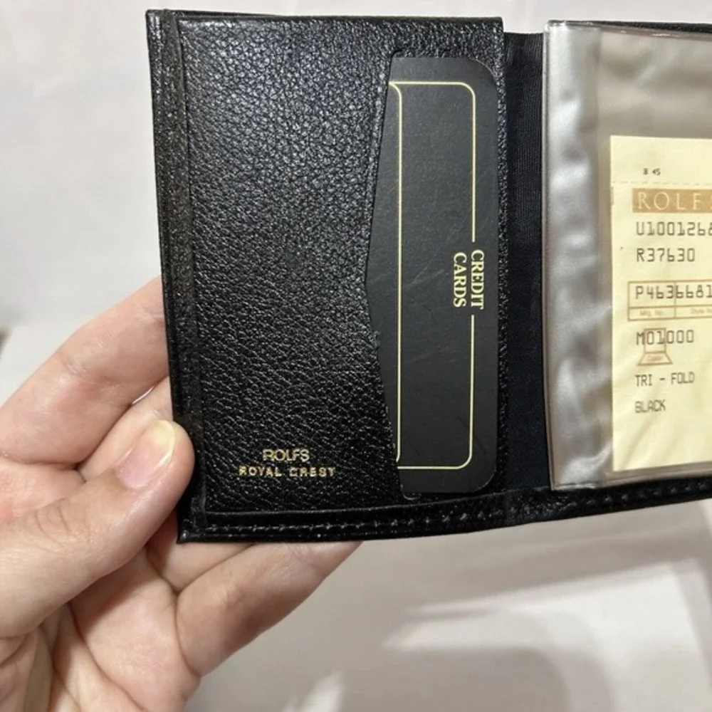 Rolfs Men's Royal Crest Trifold Wallet Genuine Leather Compact Classic Black New